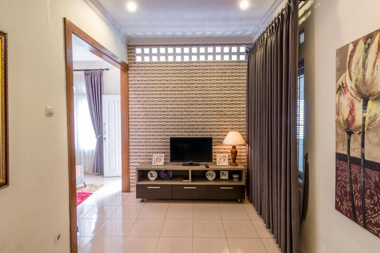 Willa Roemah Noni By Bukit Vista Jogyakarta Zewnętrze zdjęcie